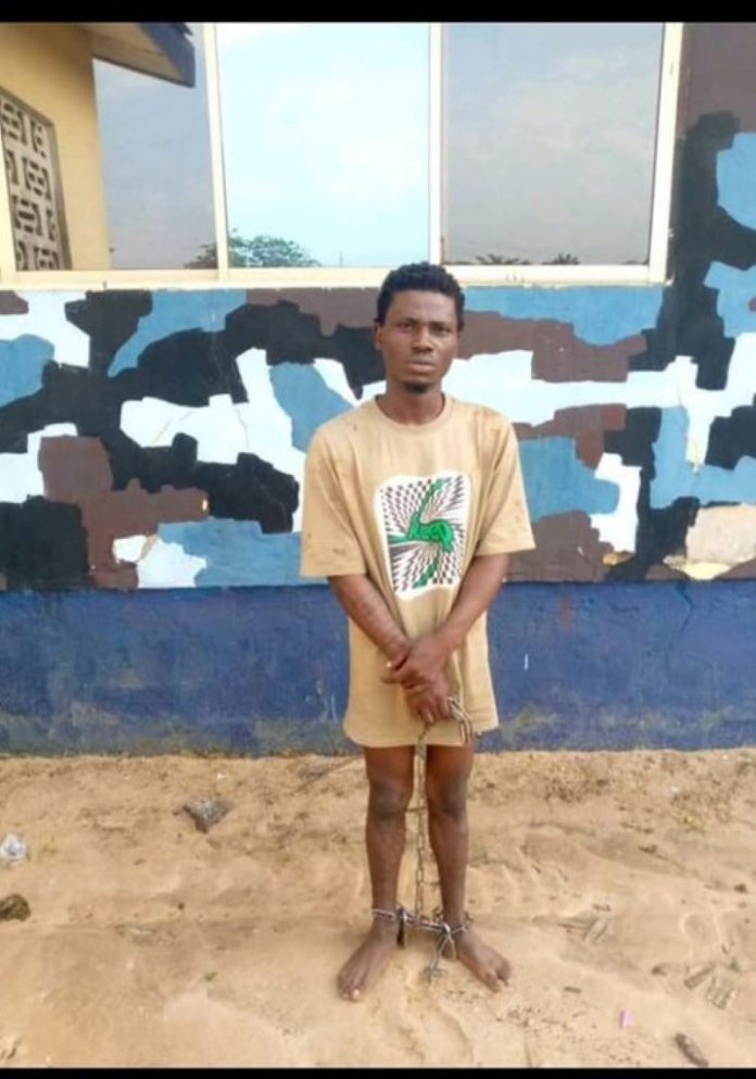 23yrs Old Man Hacks Girlfriend To Death With Machete Over IPhone