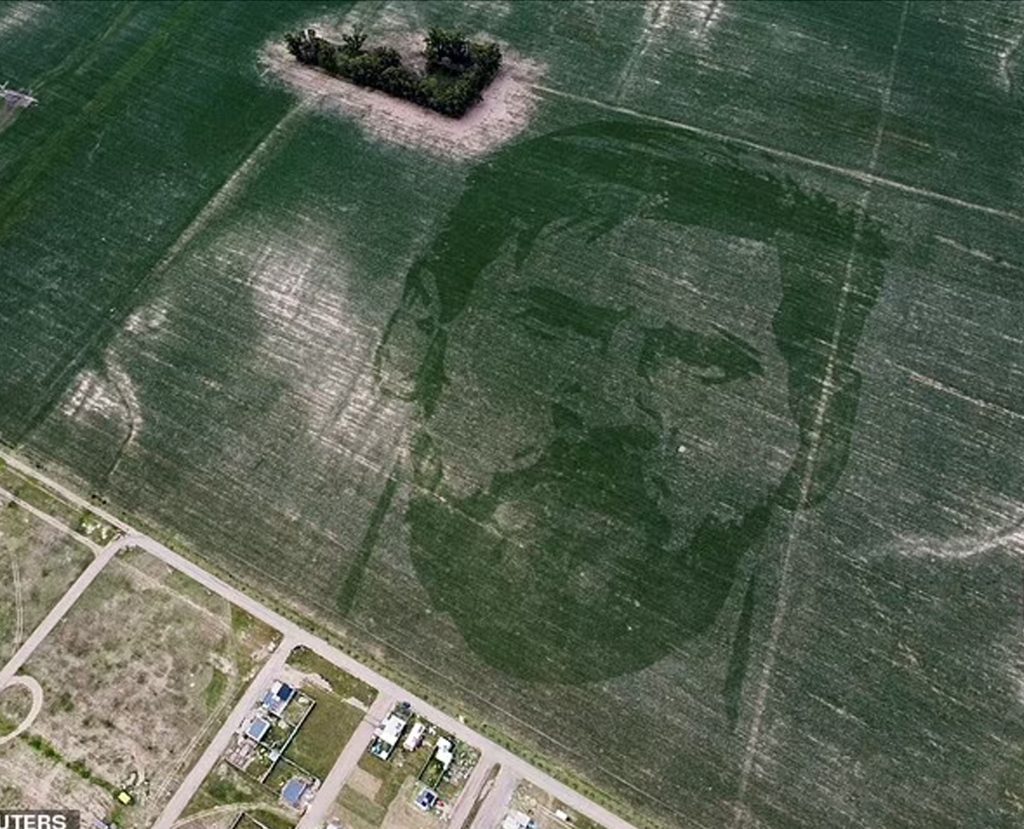 Argentine farmer grows enormous 124 acre image of Lionel Messi 1