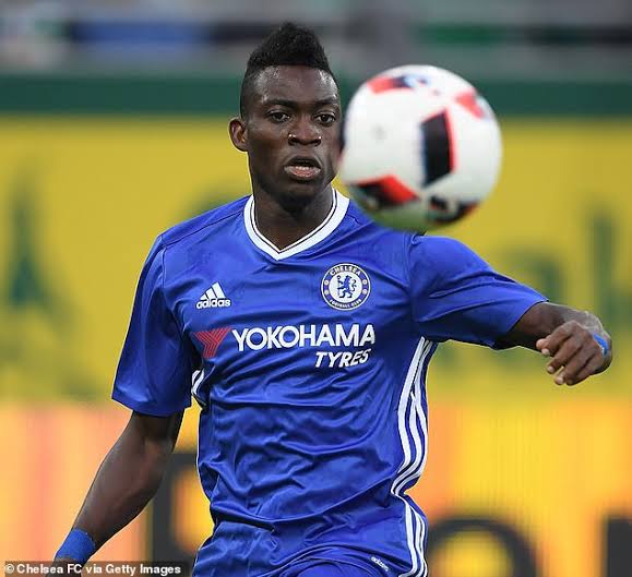 Chelsea to auction jerseys worn against Everton to fund completion of Atsu’s school